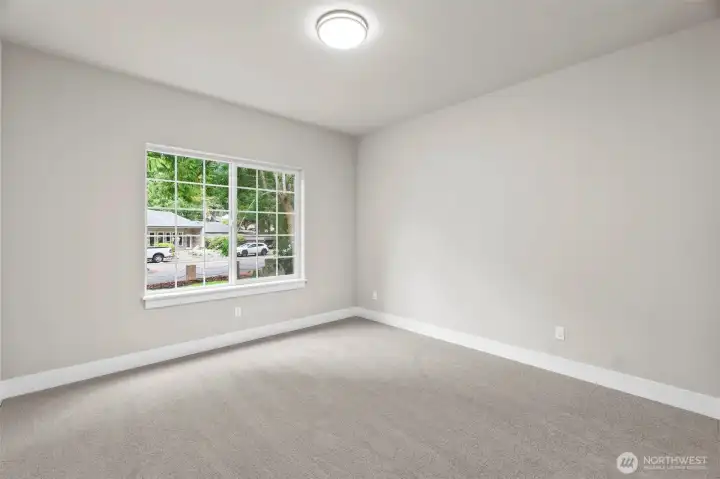 Guest bedroom #1