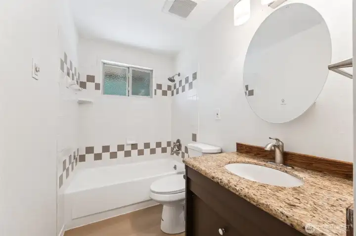Full bathroom!