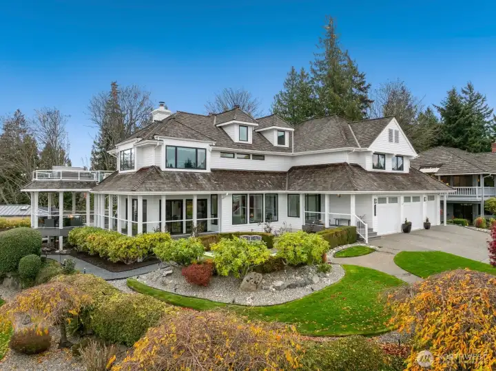 Unique & Custom Picnic Point 5 bedroom Home.