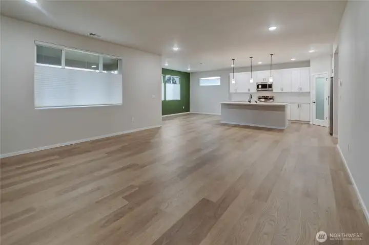 Photos of a previously built Rainier plan. SOme upgrades may appear that are no longer available.