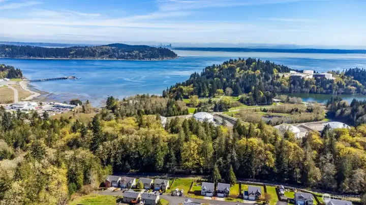 Just a short distance from the beautiful Manchester waterfront