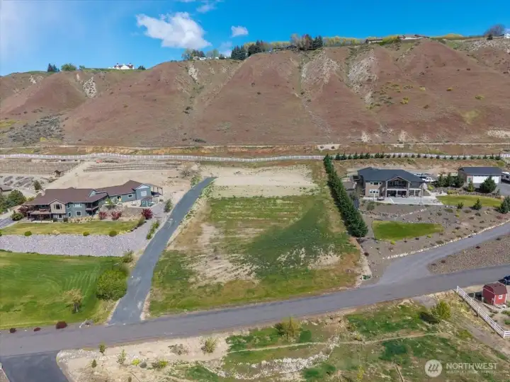 Build your dream home and shop