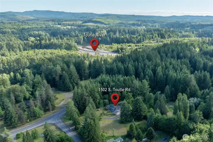 Aerial view showing Toutle river