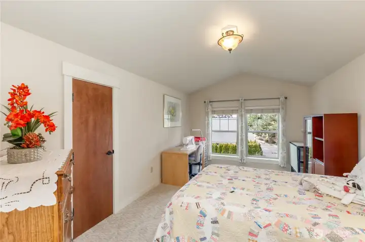 Guest Bedroom #2