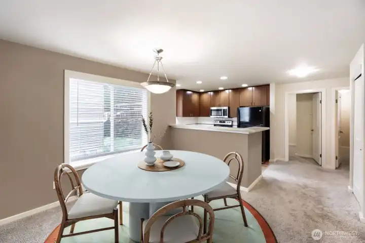 Virtually staged dining room Virtually staged dining room