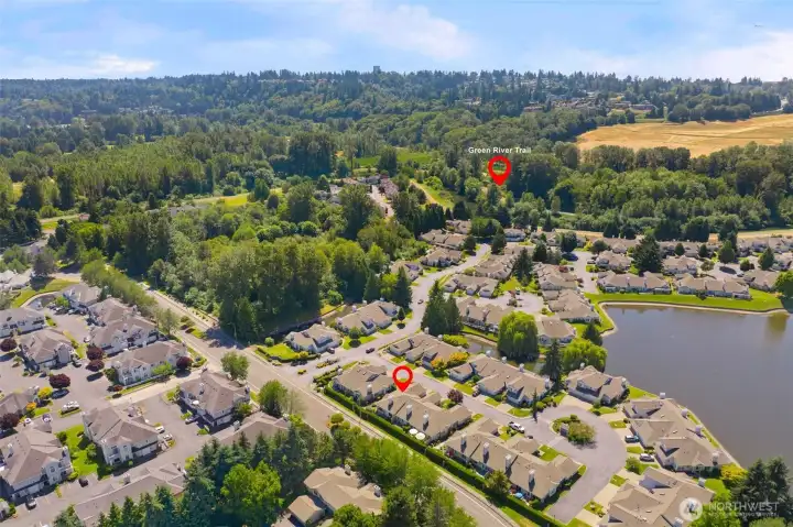 Easy access to green river trail