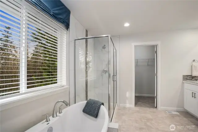 Photos are of Juniper model home. Colors and features will vary.