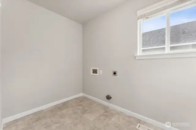 ***Floor plans may vary from actual home constructed. Features, elevation, materials, dimensions and layout are all subject to change without notice.****