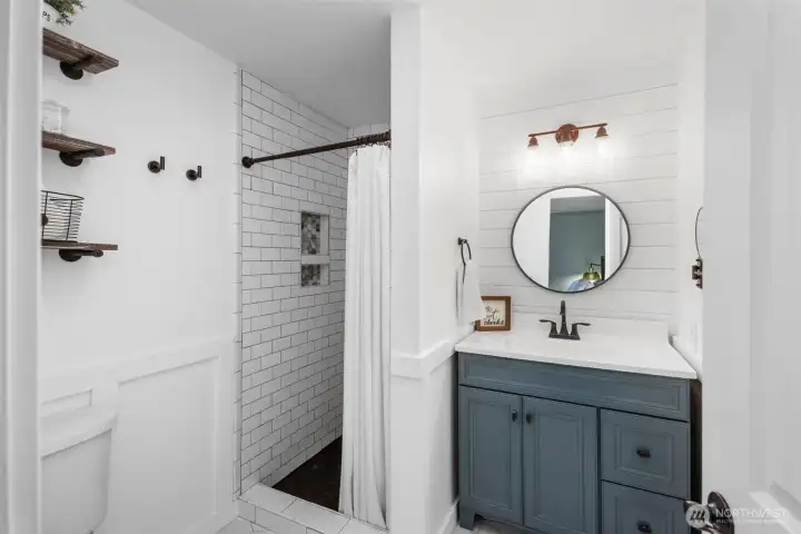 Primary bedroom with en-suite