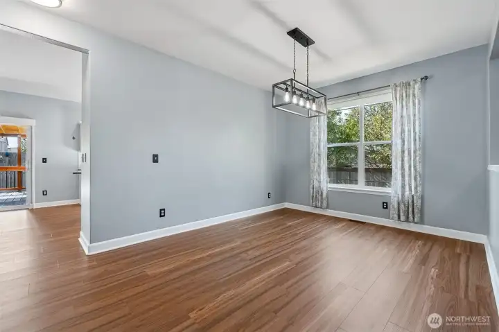 light and bright dining room