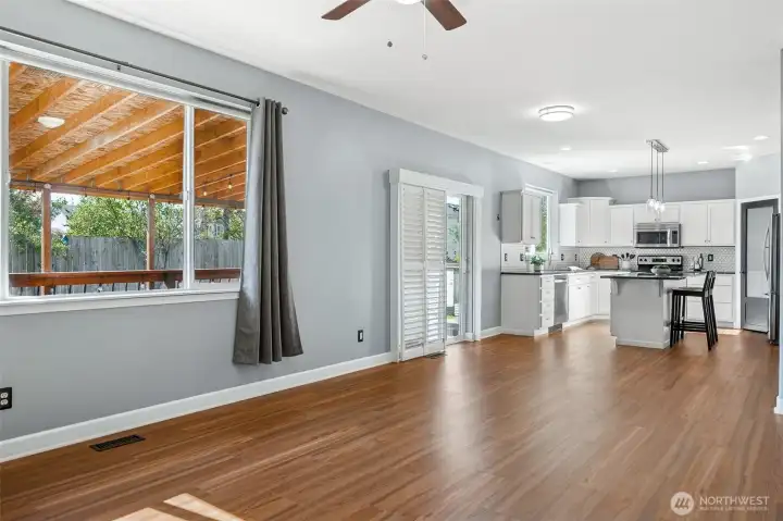 Large family room off of kitchen with gas fireplace