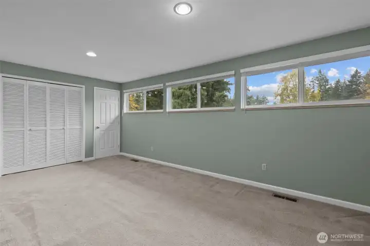 Large private home office great for remote work