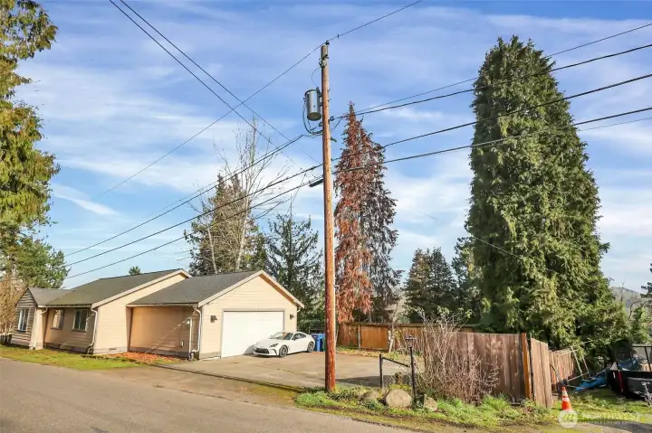 Electrical in street