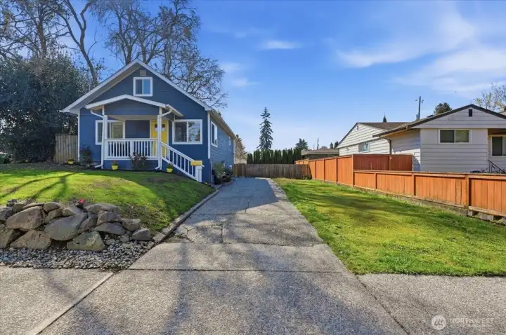 Nice size lot with plenty of Off-Street parking