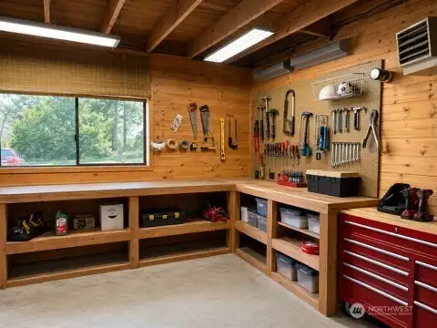 Workshop bench