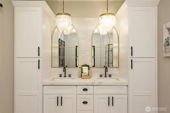 PRIMARY BATHROOM DUAL VANITY WITH PANTRY STORAGE