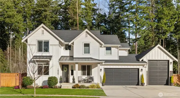 An exquisite 5-bedroom 2.75 bath home set on a rare 17,010 sq ft fully fenced greenbelt lot, offering exceptional privacy, and natural beauty. A Three car, RV/boat garage is the finishing touch, making this the perfect home for the buyer who is looking for space, lifestyle and convenience in one.