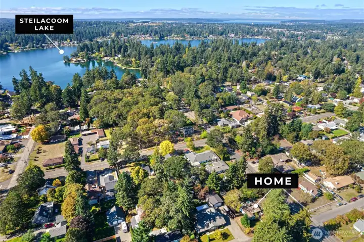 Close to Lake Steilacoom  and lake entertainment on a hot day!