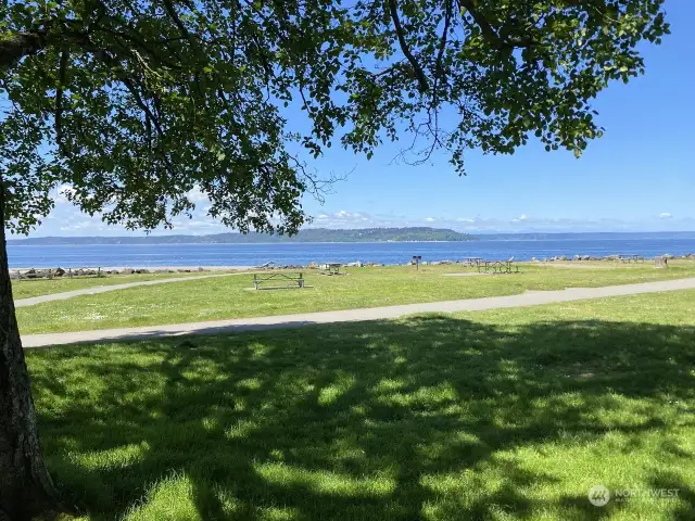 Saltwater State park picnic and play area