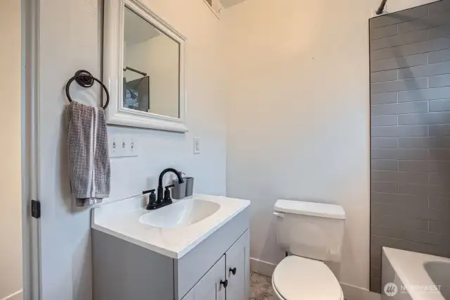 Full bathroom 2 - downstairs.