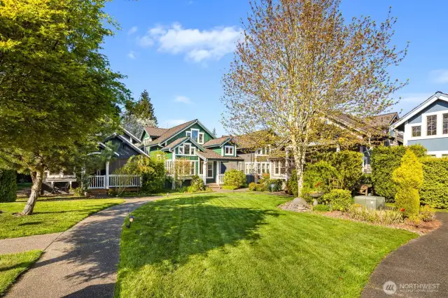 Meticulously maintained grounds with still a very low $185 per month HOA