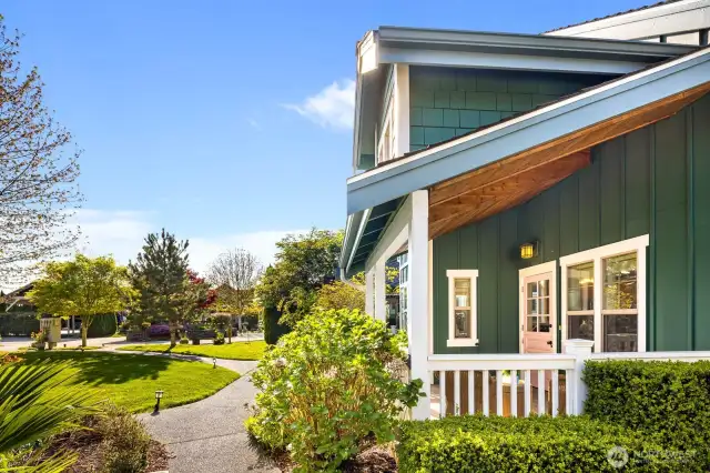 Very quite, exclusive neighborhood, only 14 units total in the complex