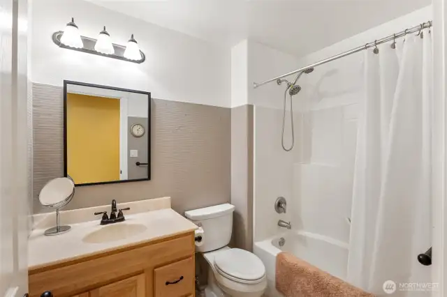 Upstairs Bath 1