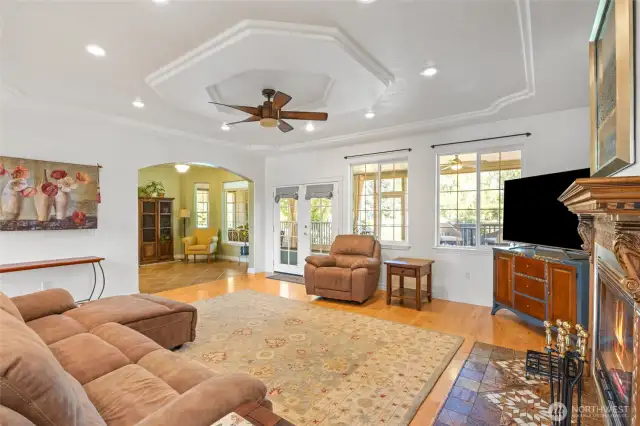 Living Room w/ Fireplace