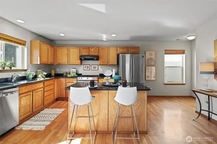 Island for casual eating