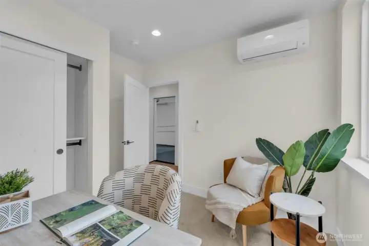 Bedroom facing the street.  Could make a great unofficial business location (live-work setup?).