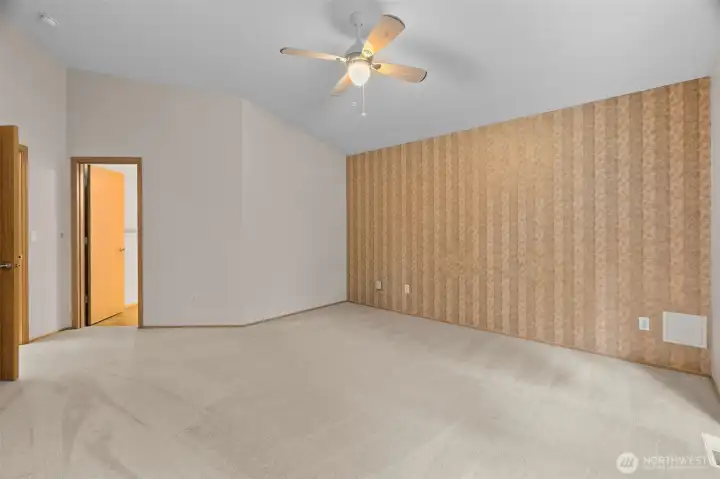 Spacious Primary #1 Bedroom