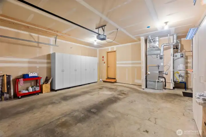 DBL car Garage with access off utility room.