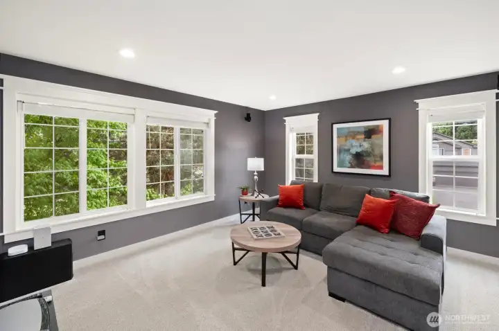 Bonus room/media room/craft room/exercise room. The options are endless! Bonus room/media room/craft room/exercise room. The options are endless!