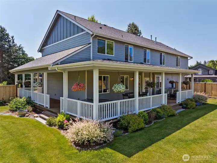 Gorgeous wrap around porch. Waterlines to hanging baskets and hot tub on porch! Gorgeous wrap around porch. Waterlines to hanging baskets and hot tub on porch!