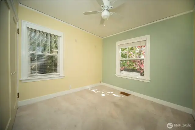 Main level bedroom 2