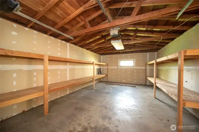 Lots of storage space in the garage