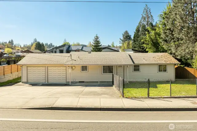 Extremely Nicely Updated Ranch Home with Great Color Scheme.