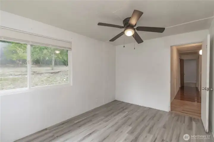 Den/office/4th bedroom? with ceiling fan