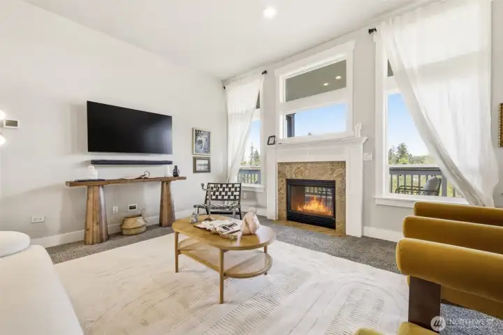 Cozy & Comfortable Living Room