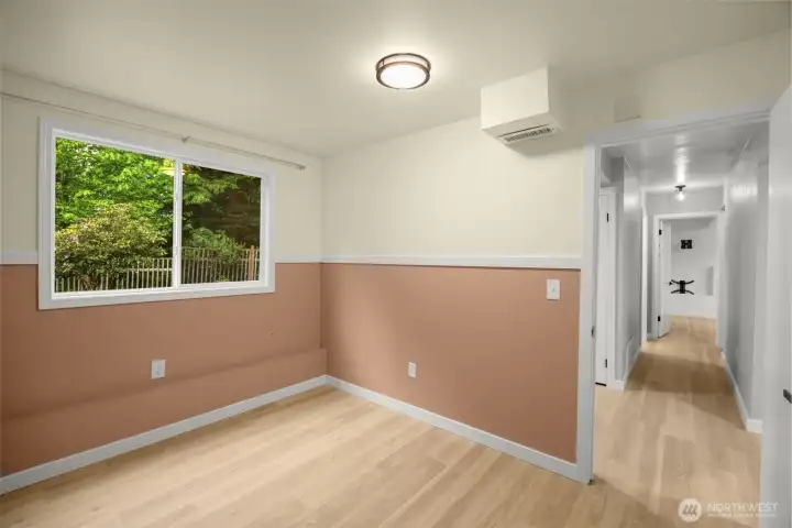 Additional bedroom - maybe used as office