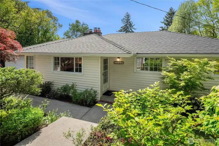 Welcome to this move-in ready 5 bedroom home on a quiet oversized lot close to great shopping & dining.