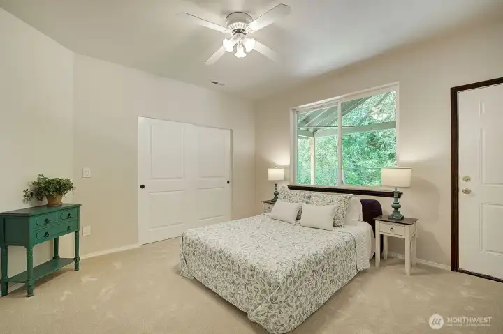 Bedroom 2 with oversized large closet and study nook Bedroom 2 with oversized large closet and study nook