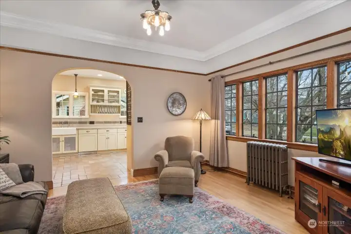 Informal living between formal entertaining & kitchen Informal living between formal entertaining & kitchen