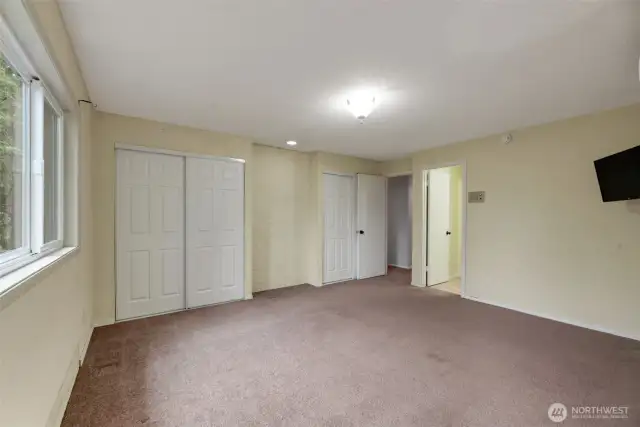 primary suite