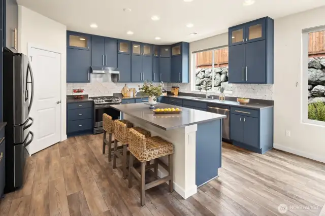Walk-in pantry, too!