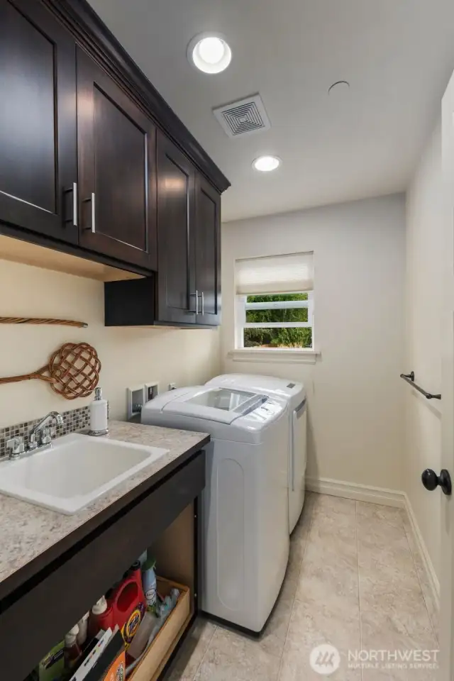 Laundry on upper level...where the bedrooms are.