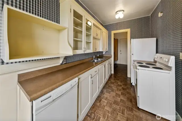 Great kitchen storage.