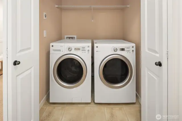 washer and dry upstairs and included