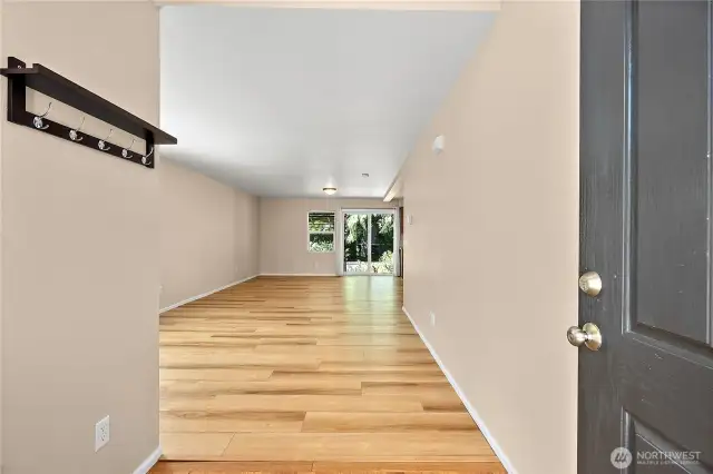 Spacious living rooms awaits you upon entrance.