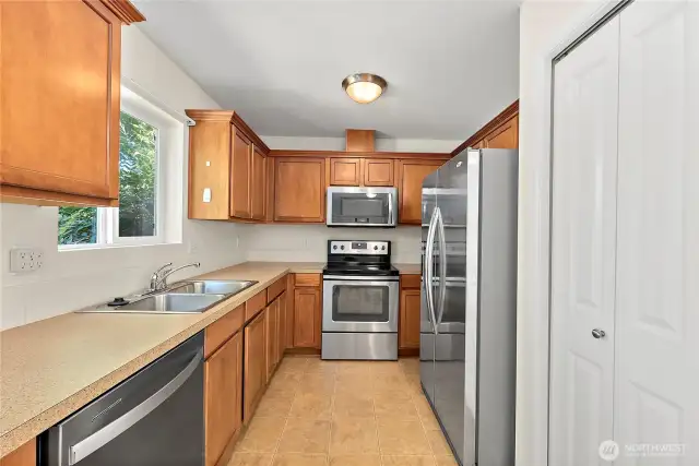 Pantry providing space for all your goods.